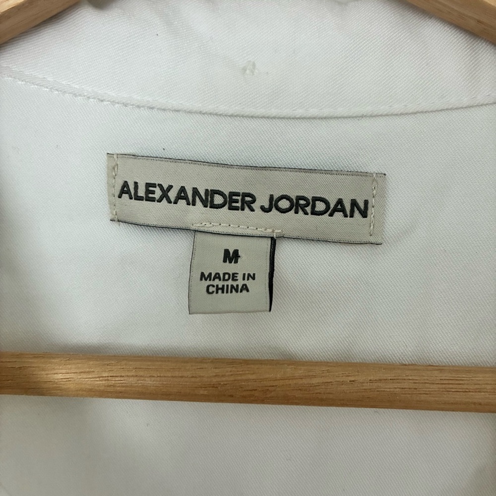White Boxy Button Down Shirt with Notched Collar small - Picture 3 of 8